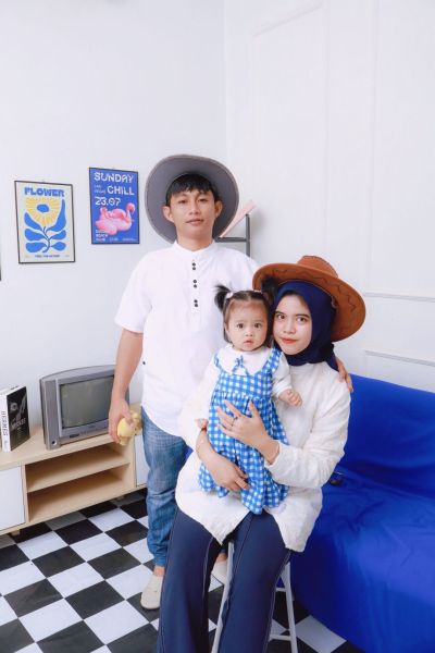 1000048554 cover c